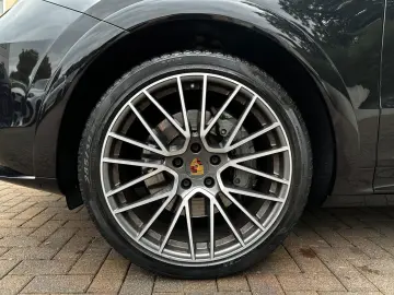 PORSCHE Cayenne Coupe S PANO Luft 18-Wege Vierrad 22  RS