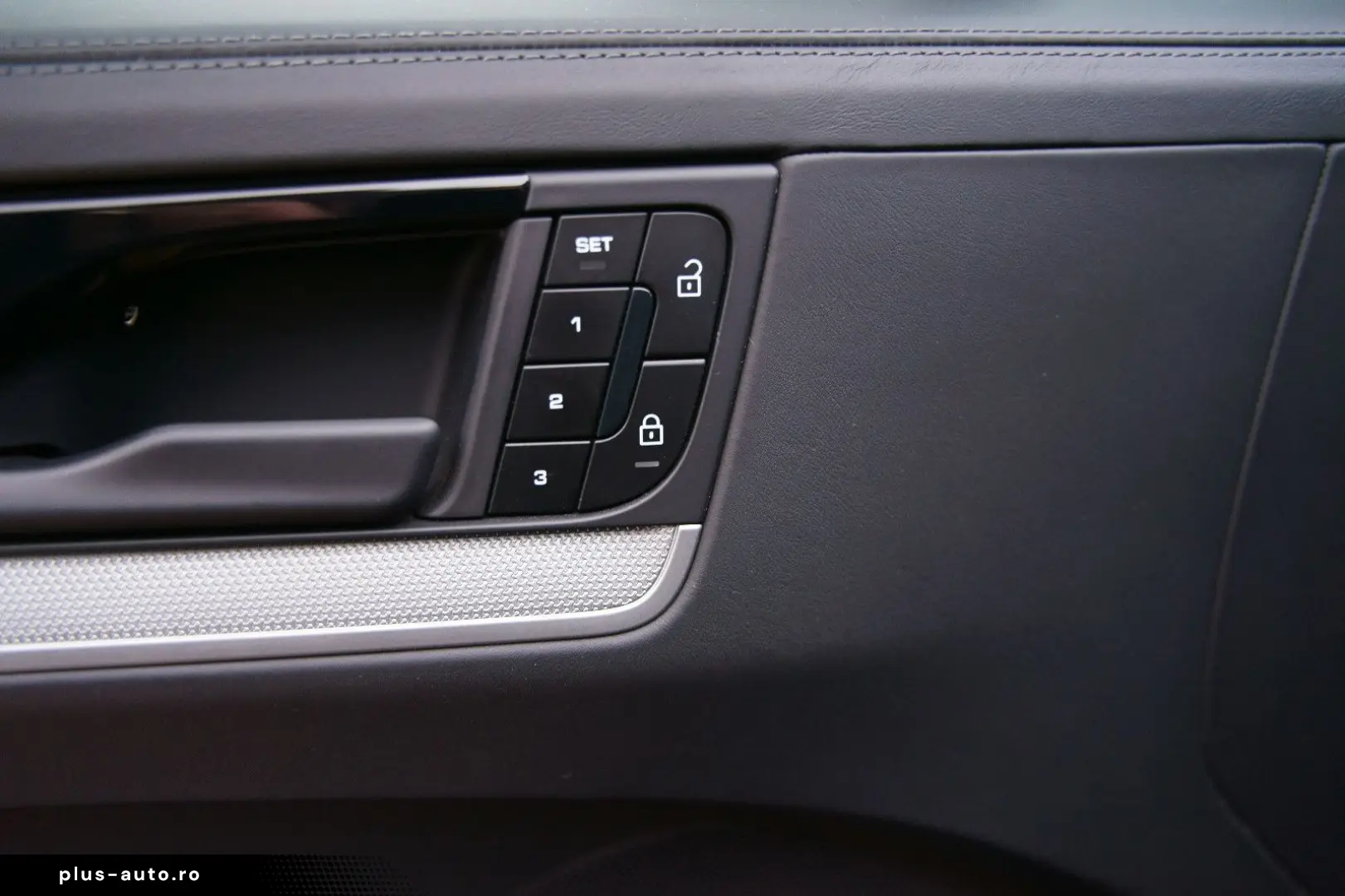 PORSCHE Cayenne Coupe S E-Hybrid