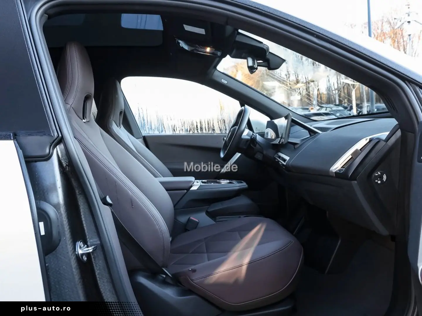 BMW iX xDrive40 Sportpaket Klimaaut. AHK Soft-Close