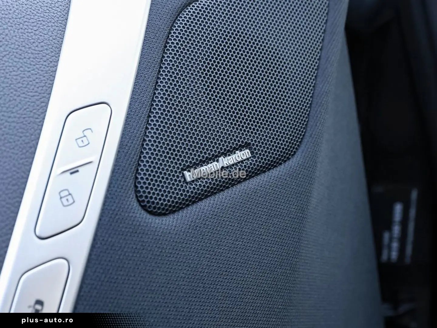 BMW iX xDrive40 Sportpaket Klimaaut. AHK Soft-Close