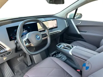 BMW iX xDrive40 Sportpaket DA  LC Prof. Komfortzugan