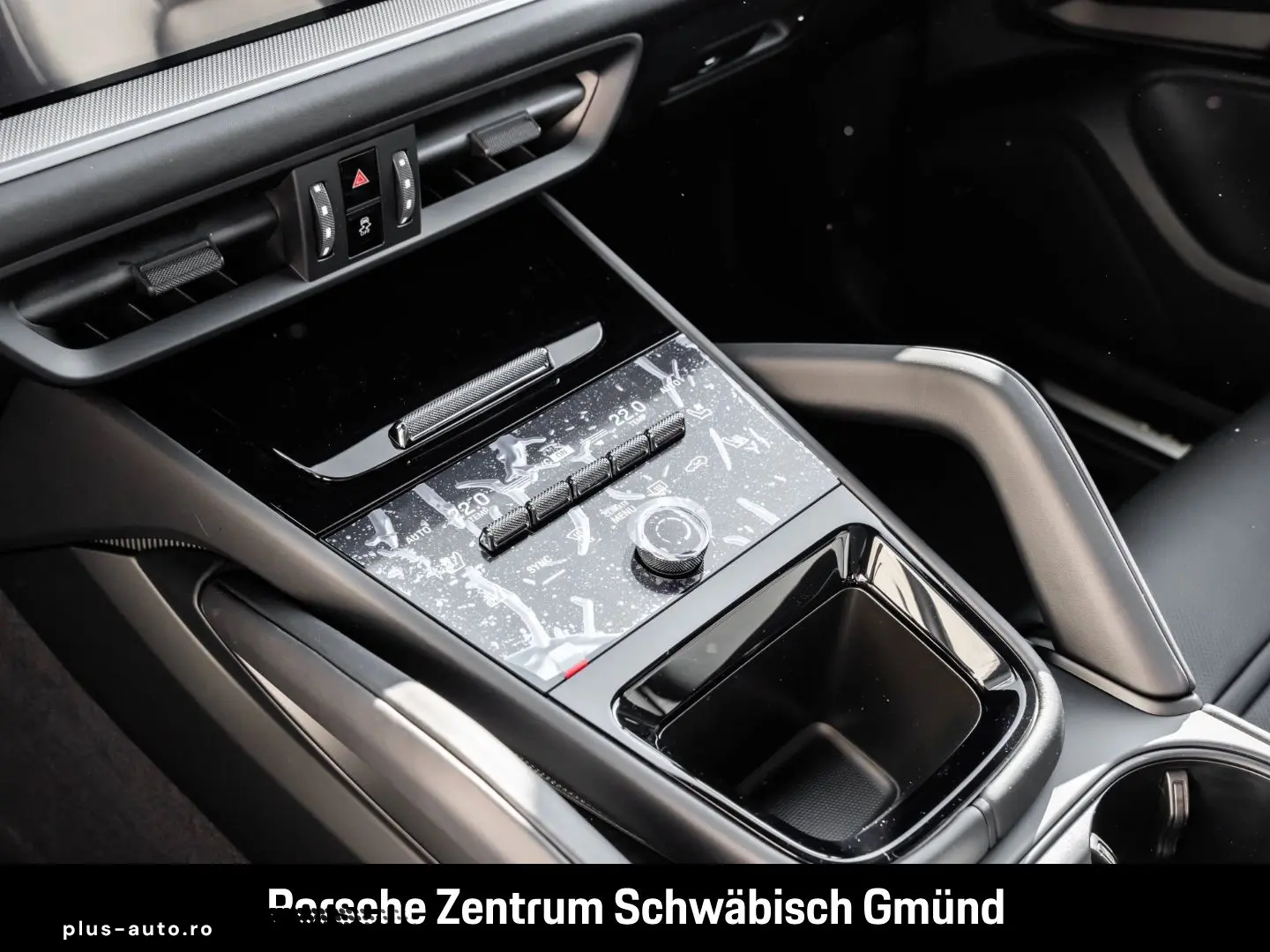 PORSCHE Cayenne Coupe LED-Matrix Surround-View BOSE