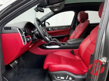 PORSCHE Cayenne Coupe Turbo CHRONO MATRIX PANO 360  BUR-