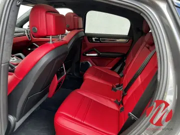 PORSCHE Cayenne Coupe Turbo CHRONO MATRIX PANO 360  BUR-