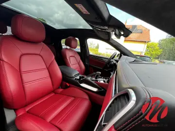 PORSCHE Cayenne Coupe Turbo CHRONO MATRIX PANO 360  BUR-