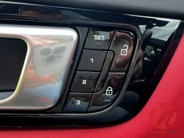 PORSCHE Cayenne Coupe Turbo CHRONO MATRIX PANO 360  BUR-