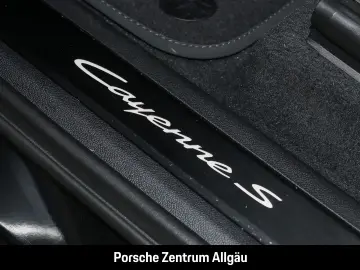PORSCHE Cayenne S Coupe Burmester HA-Lenkung InnoDrive