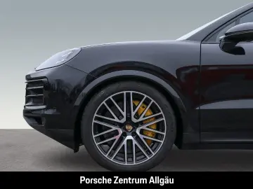 PORSCHE Cayenne S Coupe Burmester HA-Lenkung InnoDrive