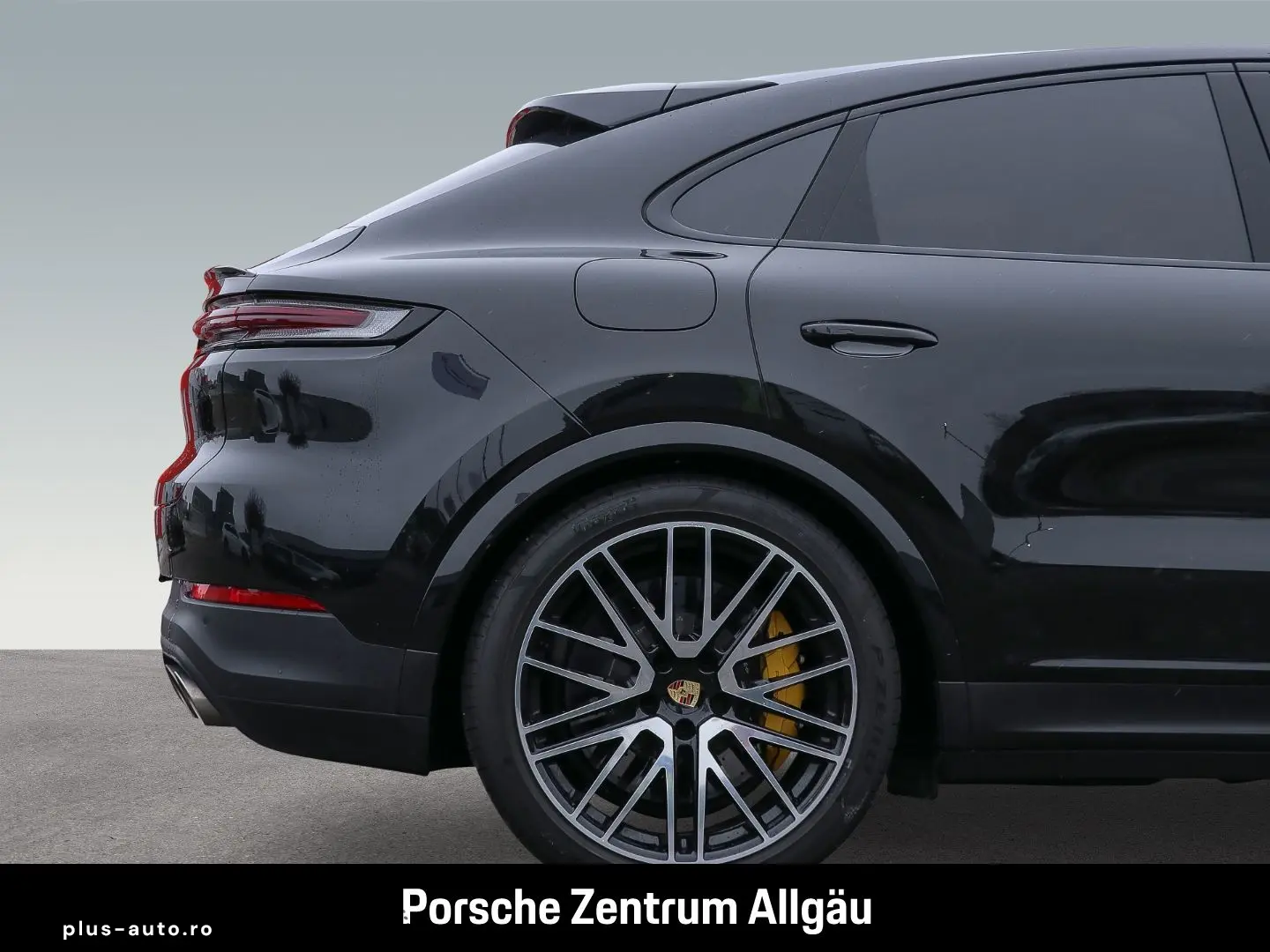 PORSCHE Cayenne S Coupe Burmester HA-Lenkung InnoDrive