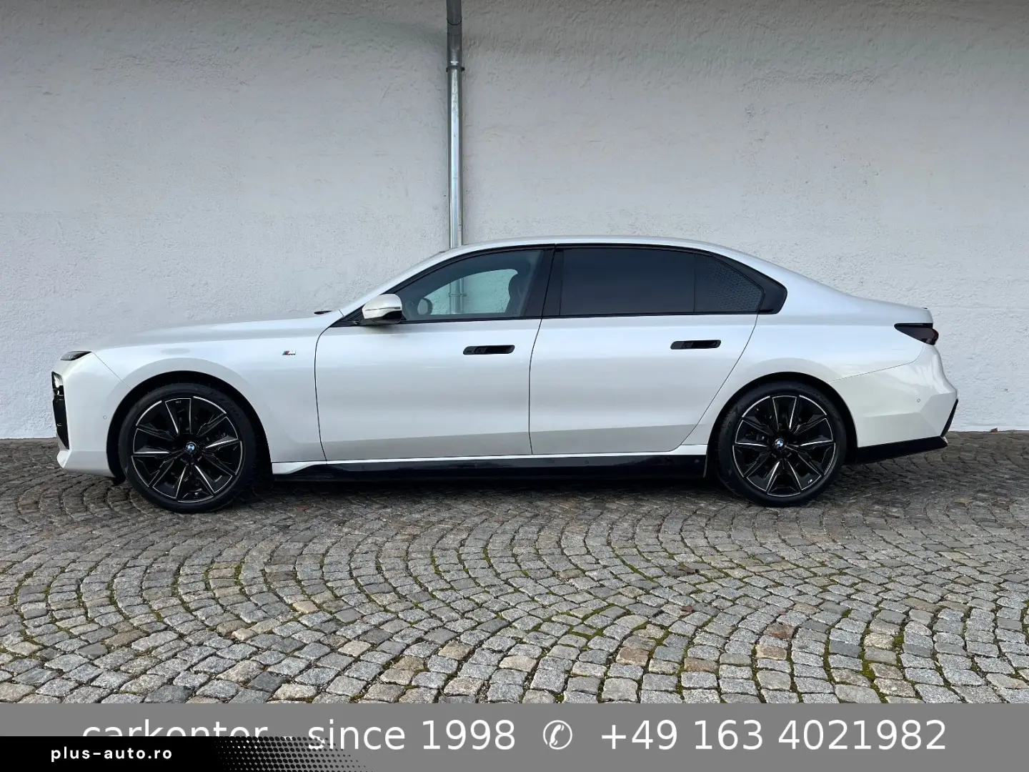 BMW i7 xDr. 60  M SPORT PRO LOUNGE SEAT FOND ENT SKY