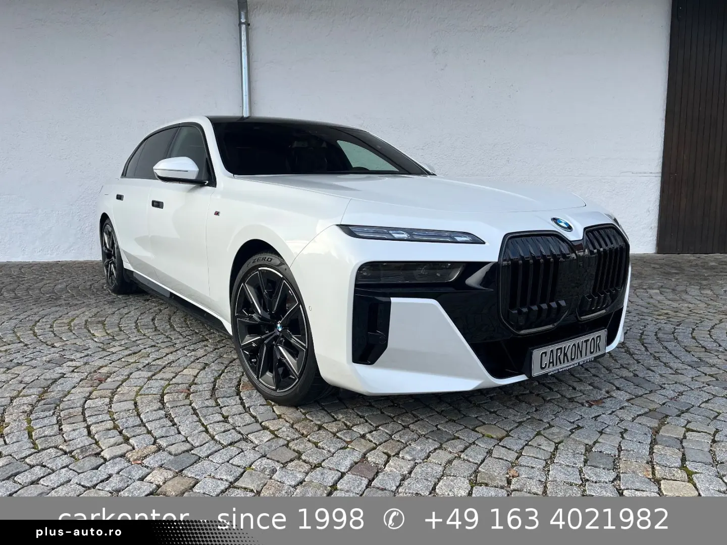 BMW i7 xDr. 60  M SPORT PRO LOUNGE SEAT FOND ENT SKY