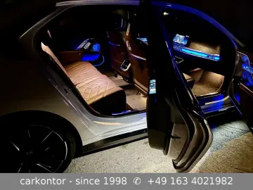 BMW i7 xDr. 60  M SPORT PRO LOUNGE SEAT FOND ENT SKY