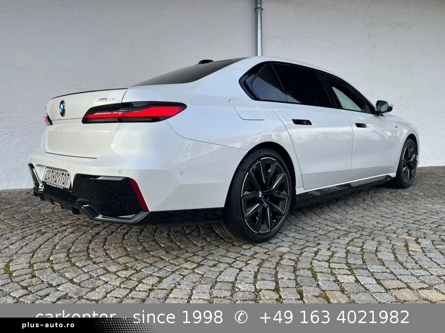 BMW i7 xDr. 60  M SPORT PRO LOUNGE SEAT FOND ENT SKY