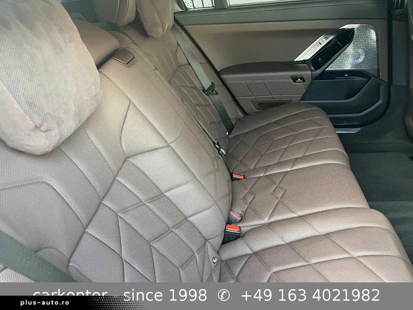 BMW i7 xDr. 60  M SPORT PRO LOUNGE SEAT FOND ENT SKY