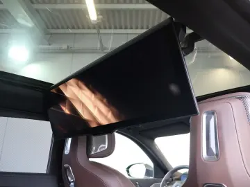 BMW i7 60 Design P. THEATRE B&W LUFT GLOW AUT. DOORS