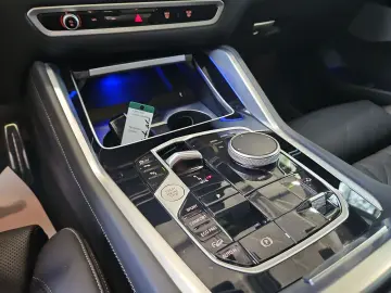 BMW X6 xDrive40i Massage Ventilation SoftClose AirSusp