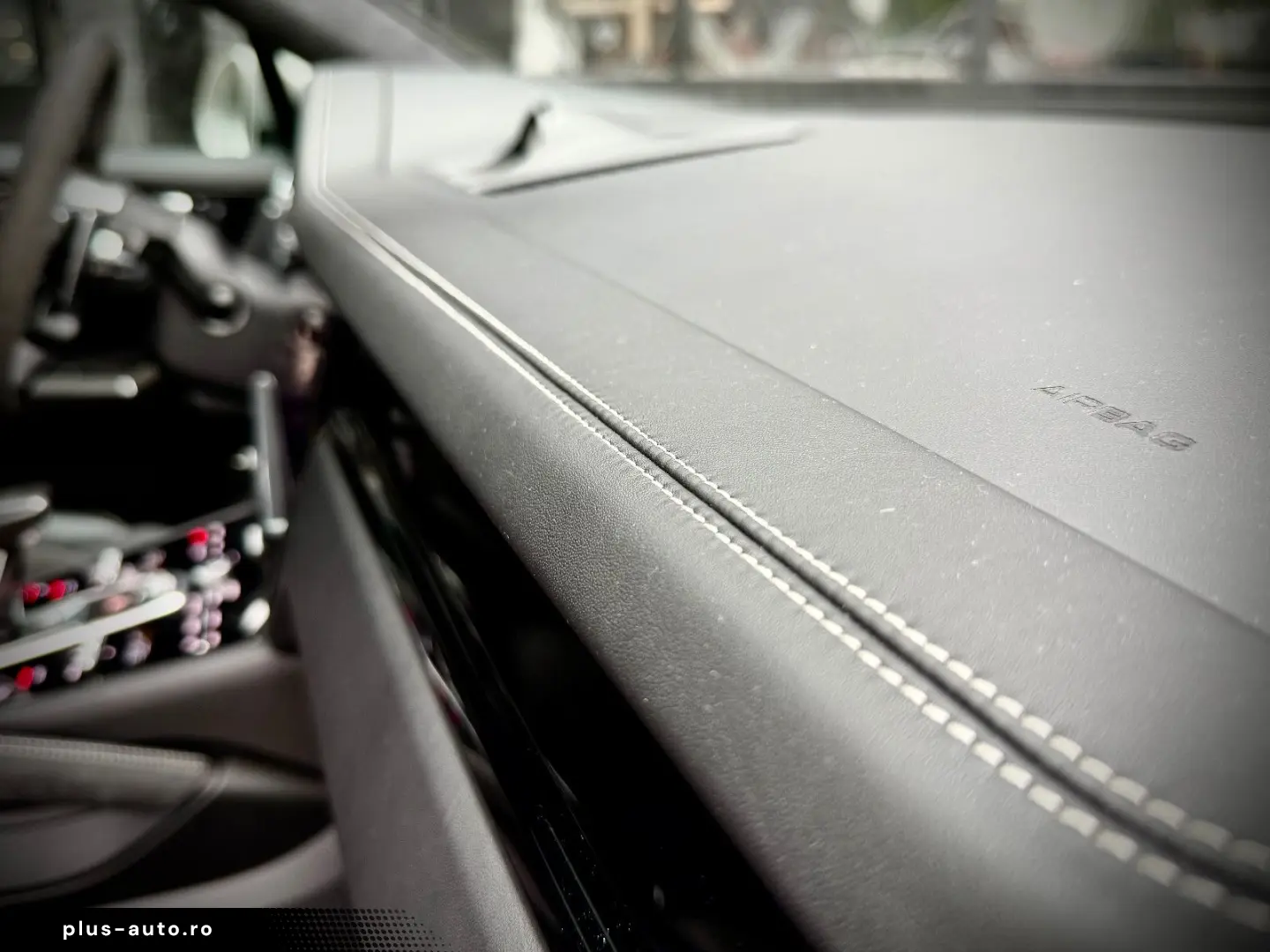 PORSCHE Cayenne Coupe GTS