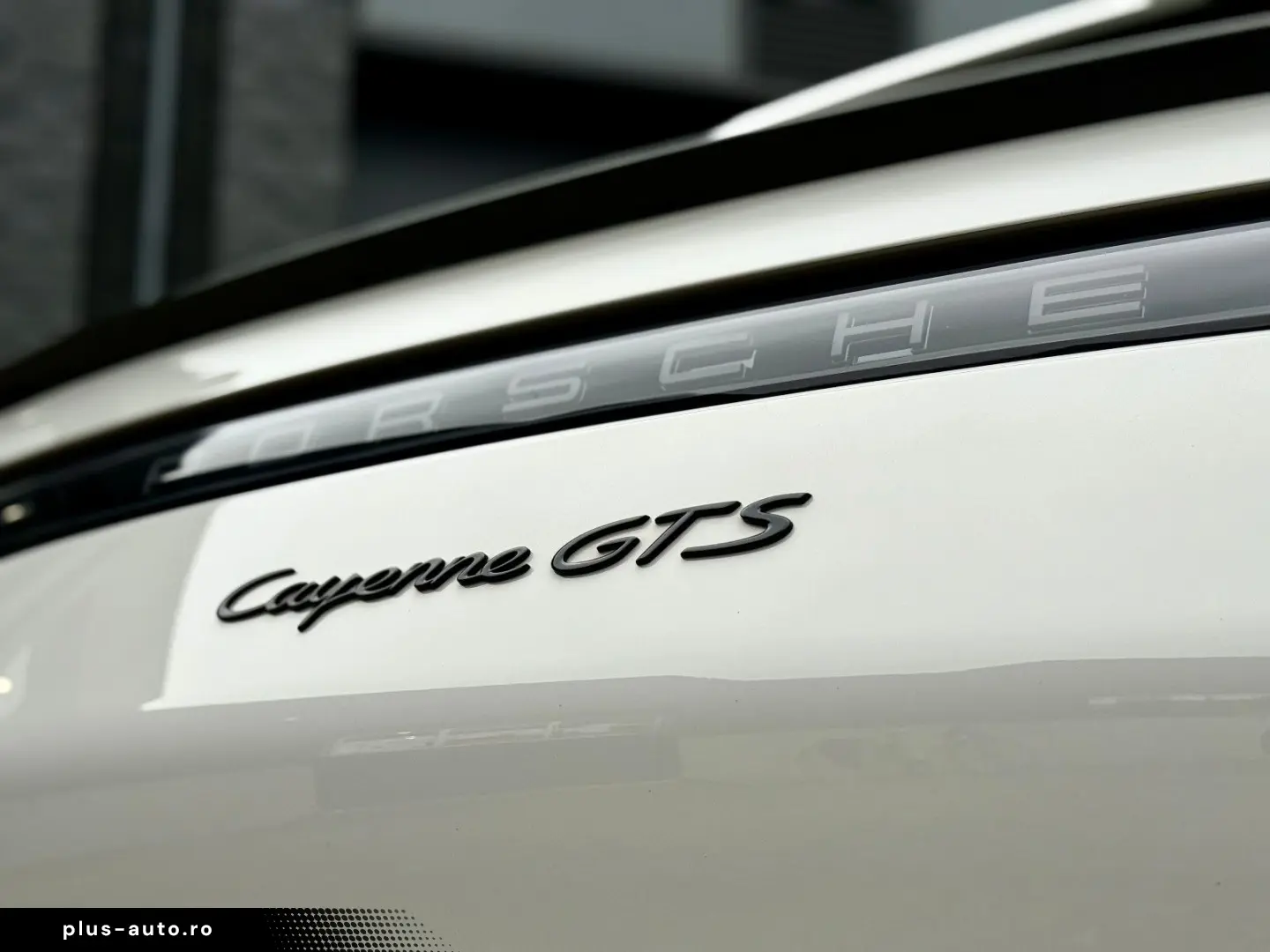 PORSCHE Cayenne Coupe GTS