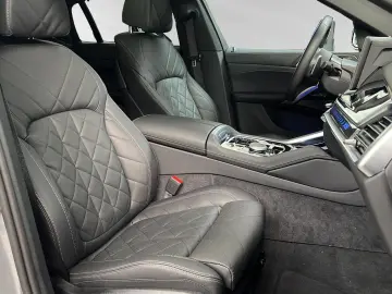 BMW X6 xDr30d Massage Ventilation SoftClose AirSusp