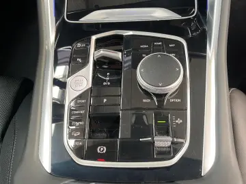 BMW X6 xDr30d Massage Ventilation SoftClose AirSusp