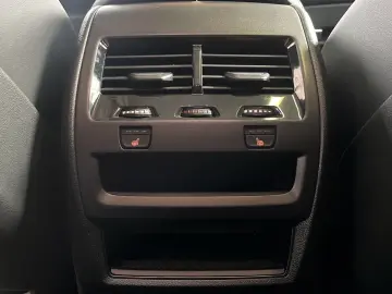 BMW X6 xDr30d Massage Ventilation SoftClose AirSusp