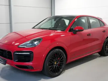 PORSCHE GTS Cayenne Coupe   AHK PDCC CHRONO