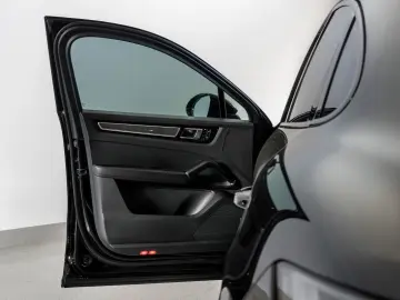 PORSCHE Cayenne Coupe GTS LEICHTBAU SPOR PDCC PASM PDLS