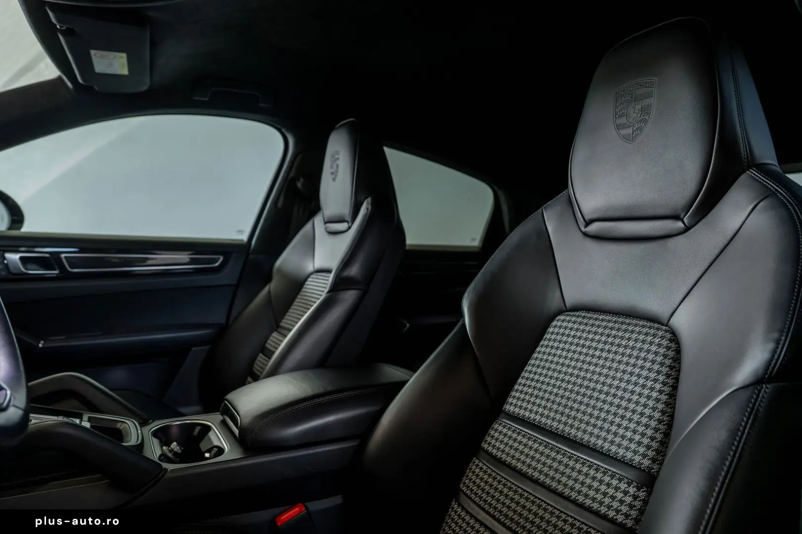 PORSCHE Cayenne Coupe GTS LEICHTBAU SPOR PDCC PASM PDLS