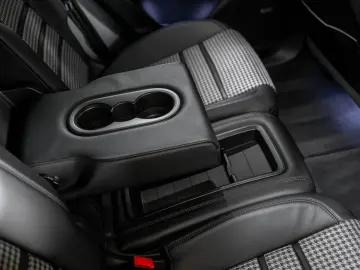 PORSCHE Cayenne Coupe GTS LEICHTBAU SPOR PDCC PASM PDLS