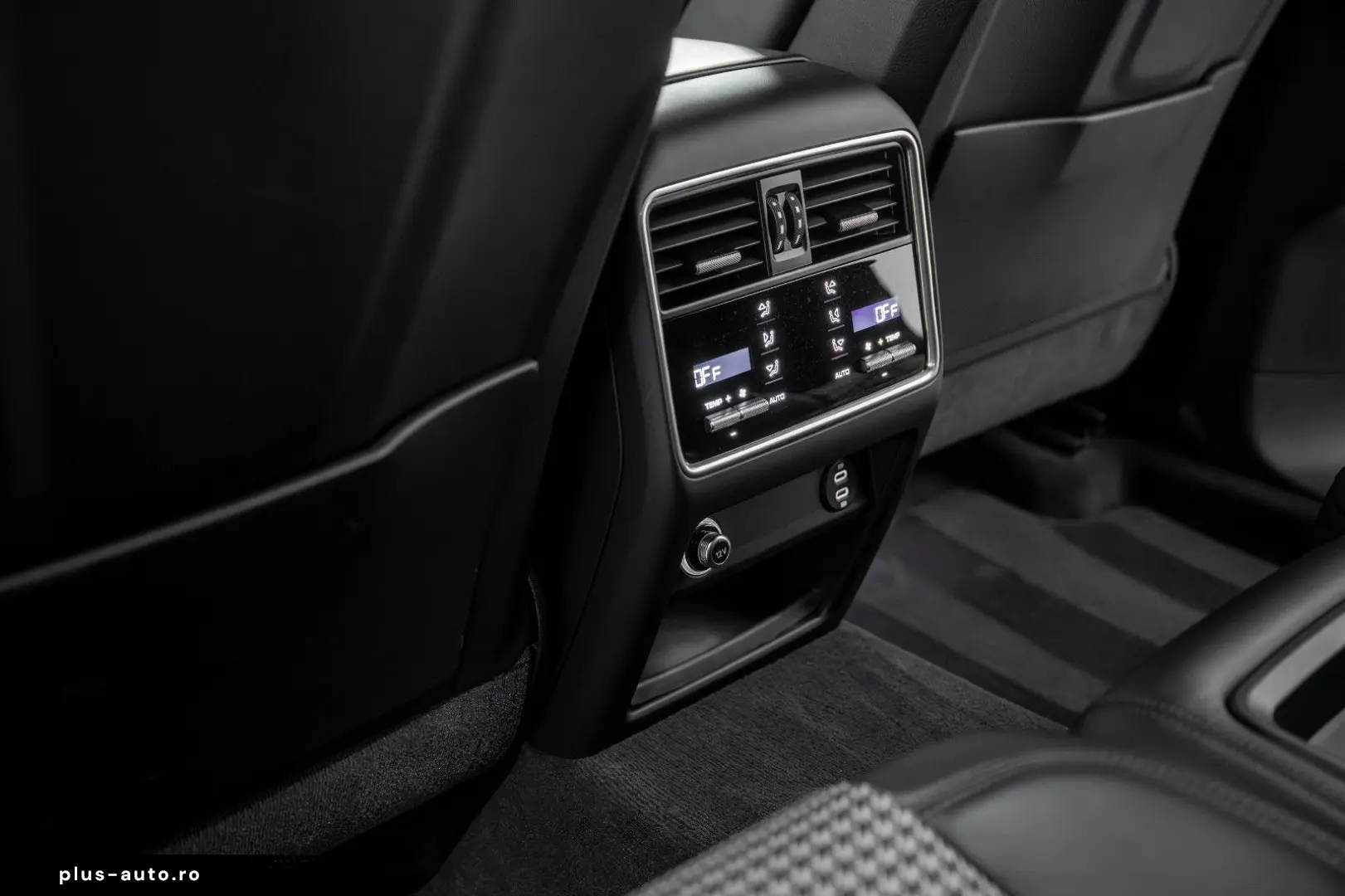 PORSCHE Cayenne Coupe GTS LEICHTBAU SPOR PDCC PASM PDLS