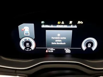 AUDI Q5 Sportback S-Line 40TDI 2.0 204CP