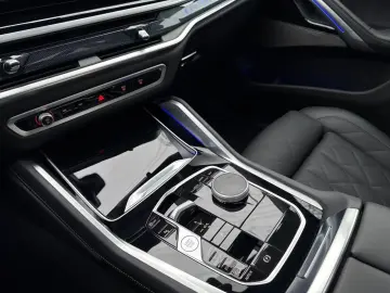 BMW X6 xDr30d M SPORT