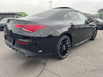 MERCEDES-BENZ CLA 220 d AMG Line Burmester Navi