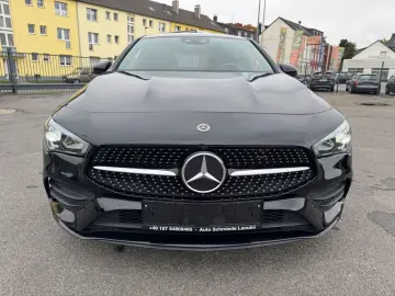 MERCEDES-BENZ CLA 220 d AMG Line Burmester Navi