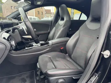 MERCEDES-BENZ CLA 220 d AMG Line Burmester Navi