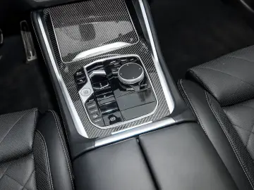 BMW X6 xDrive30d M Sport HUD