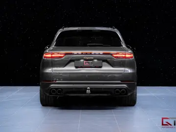 PORSCHE Cayenne E-Hybrid 21  RS Spyder Design Pano 14way