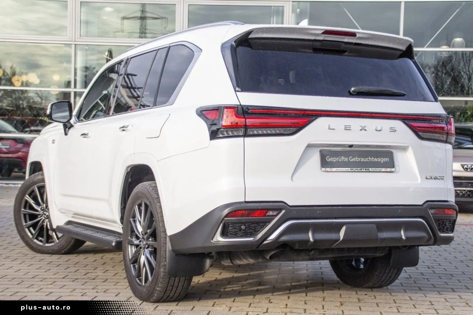 LEXUS LX 600 F SPORT