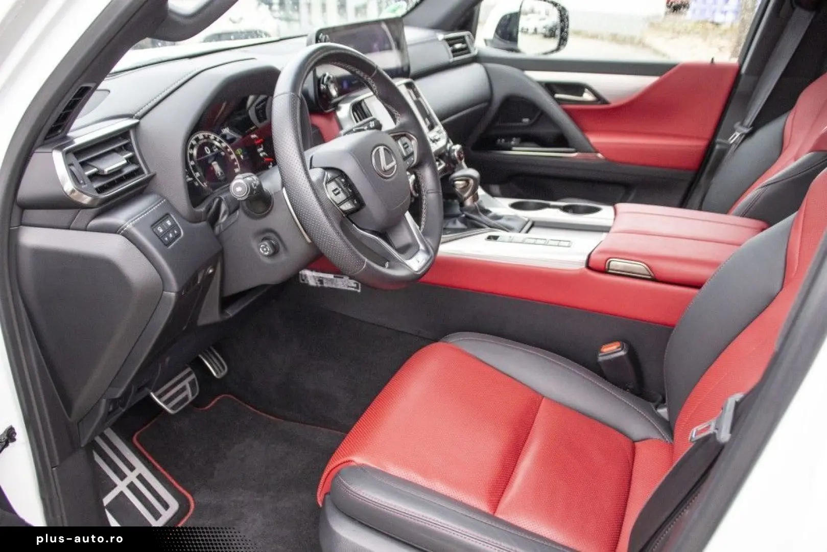 LEXUS LX 600 F SPORT