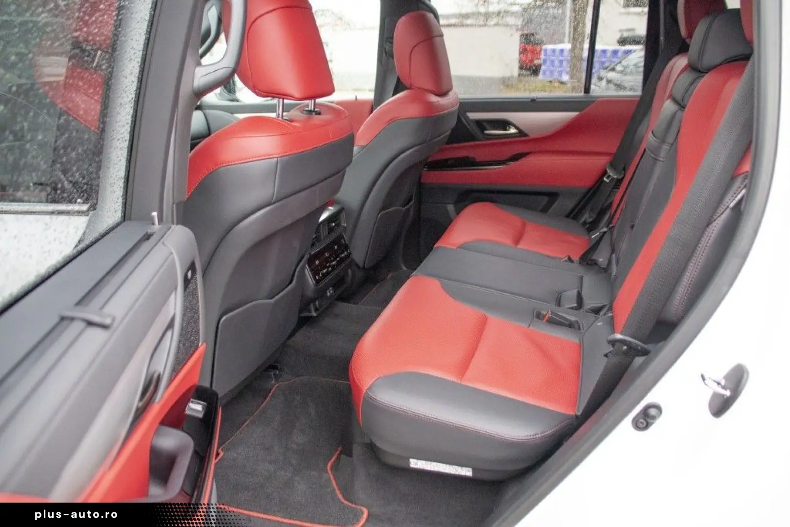 LEXUS LX 600 F SPORT