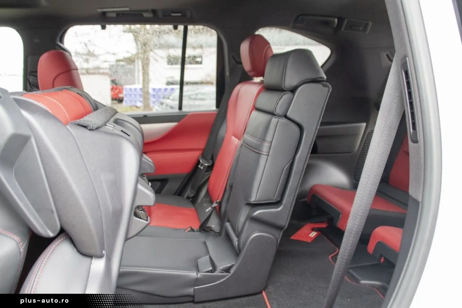 LEXUS LX 600 F SPORT