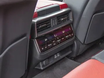 LEXUS LX 600 F SPORT