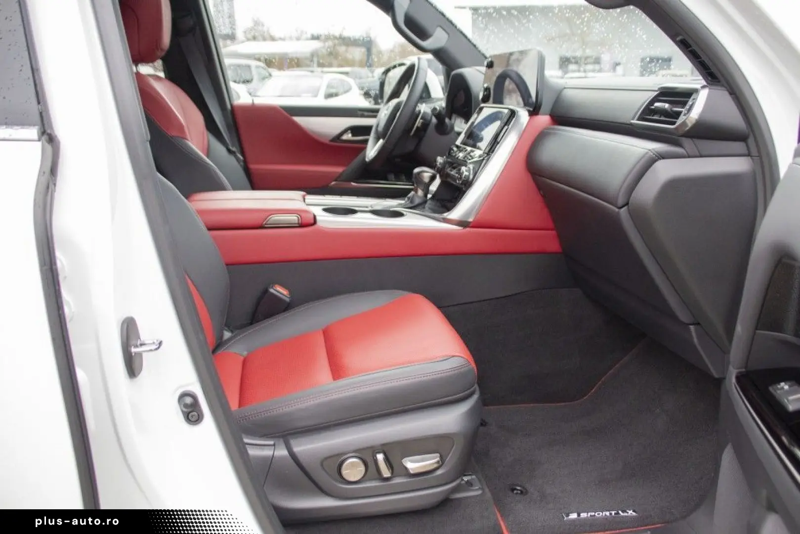 LEXUS LX 600 F SPORT