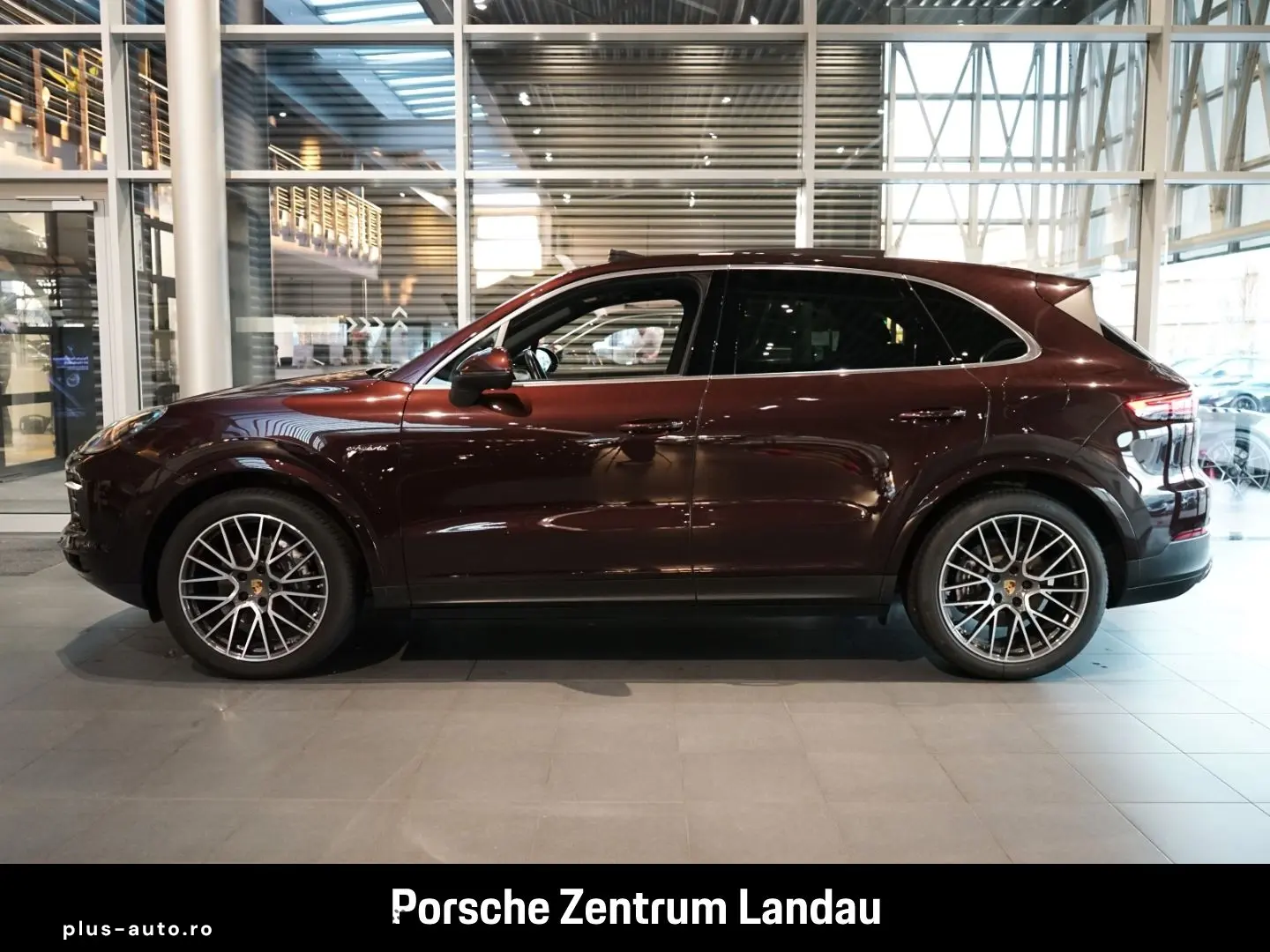 PORSCHE Cayenne E-Hybrid Sportabgas Abstandstempomat
