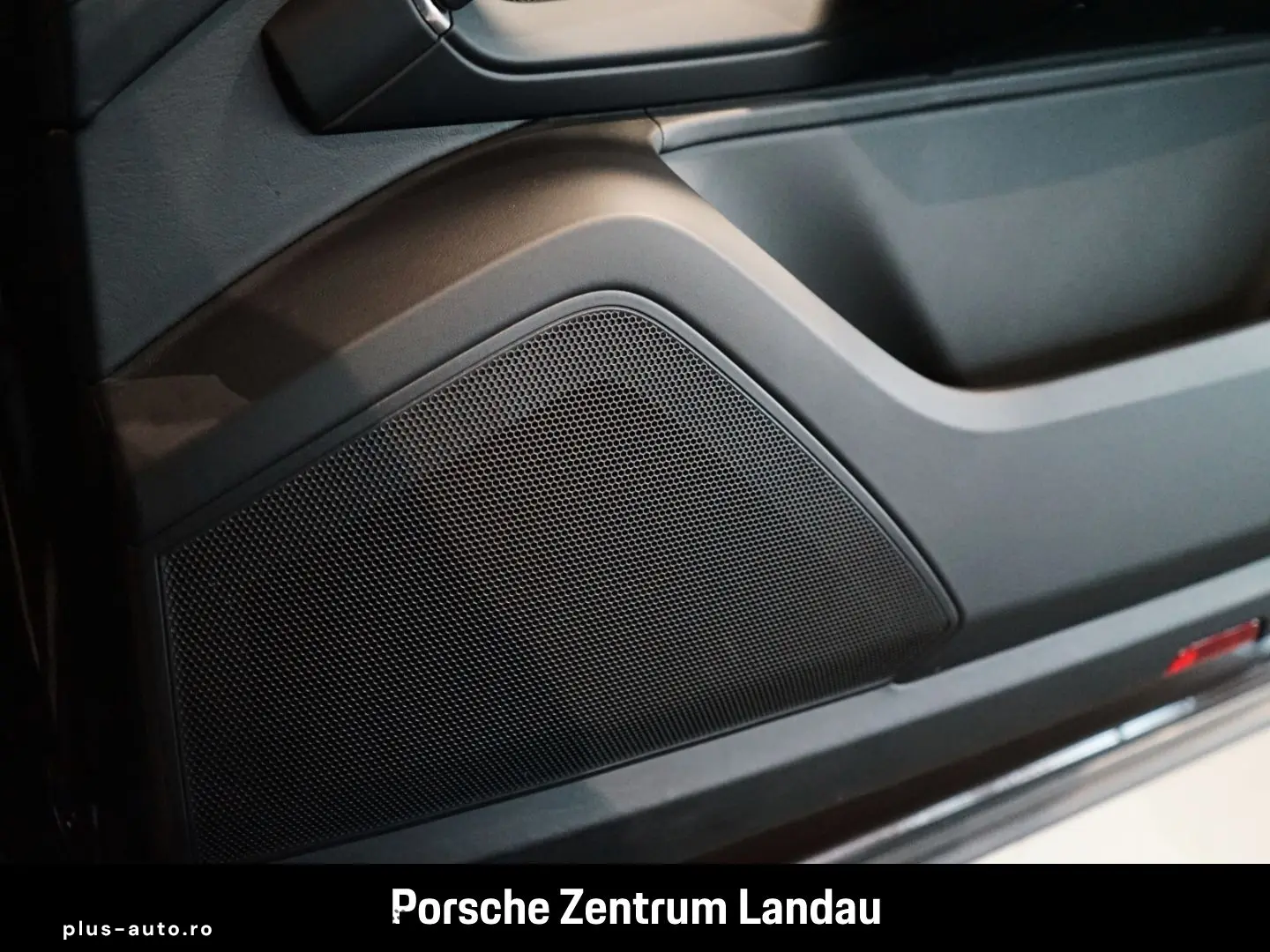 PORSCHE Cayenne E-Hybrid Sportabgas Abstandstempomat