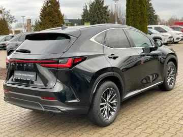 LEXUS NX 350h Executive Line ACC LED 2xKlima LM