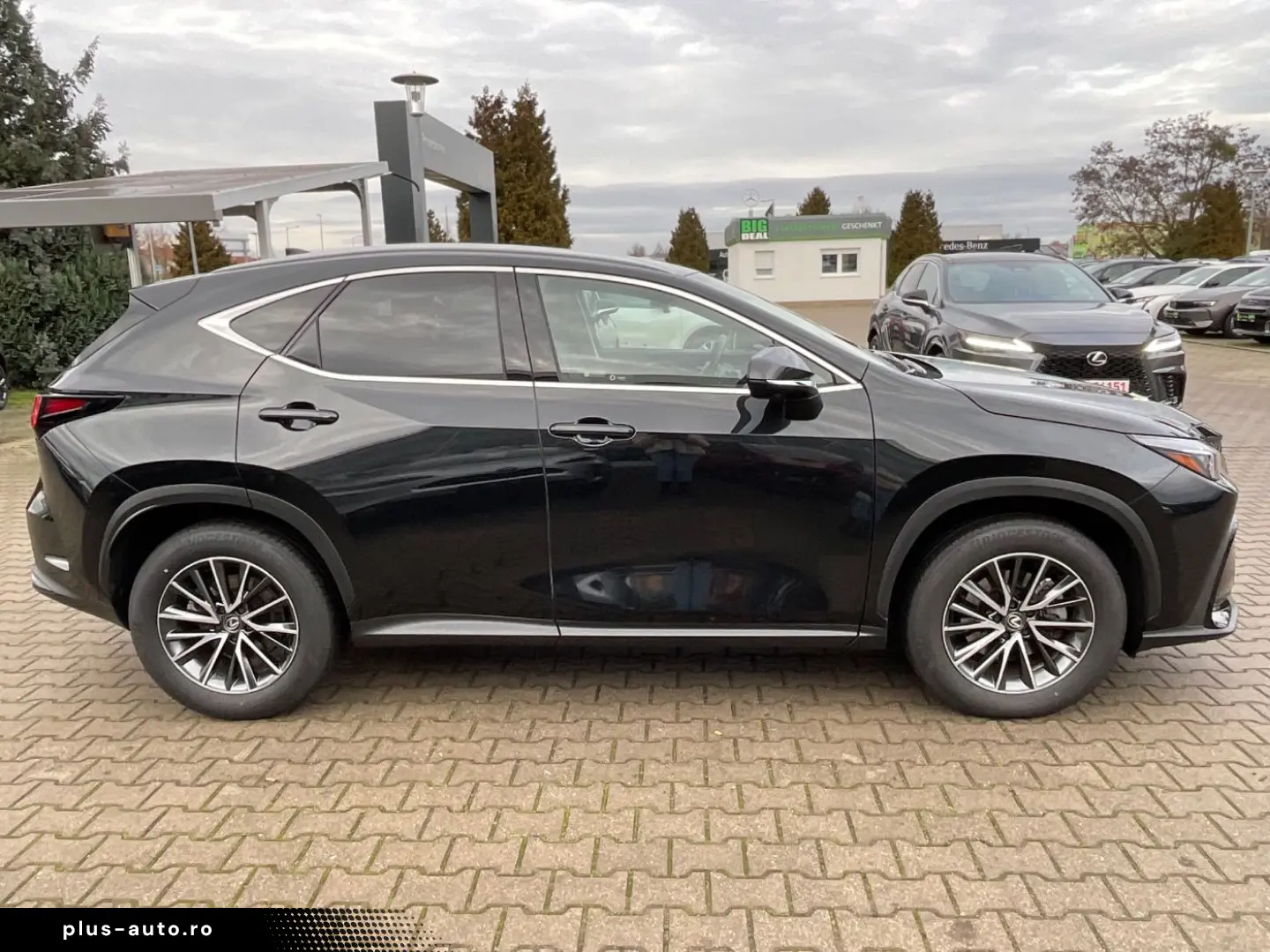 LEXUS NX 350h Executive Line ACC LED 2xKlima LM