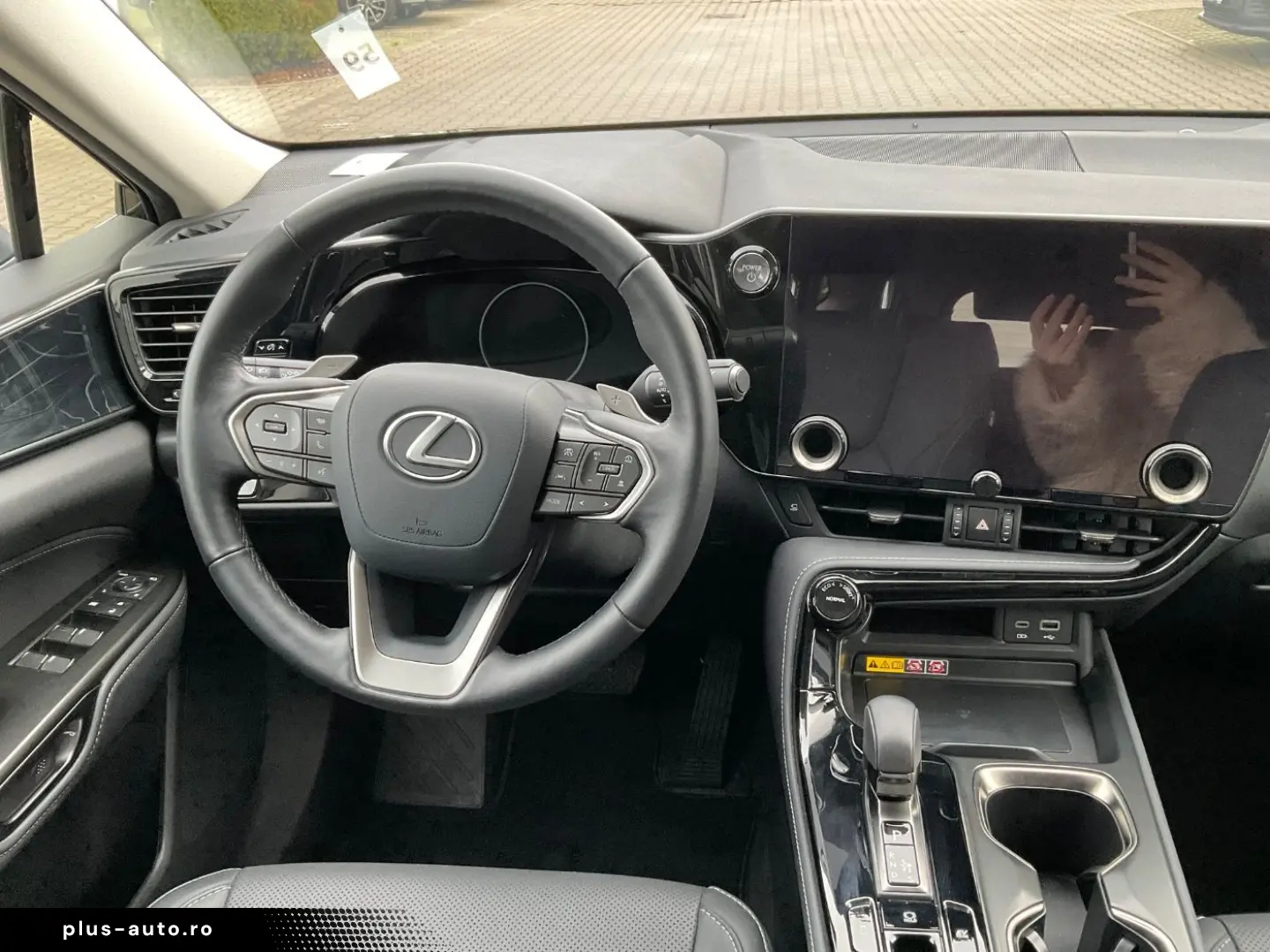 LEXUS NX 350h Executive Line ACC LED 2xKlima LM