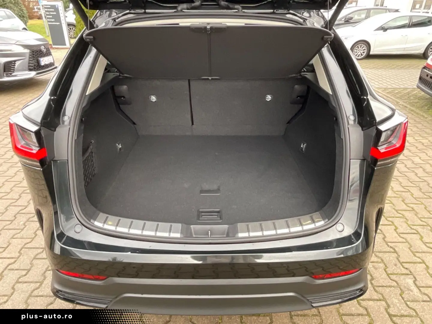 LEXUS NX 350h Executive Line ACC LED 2xKlima LM