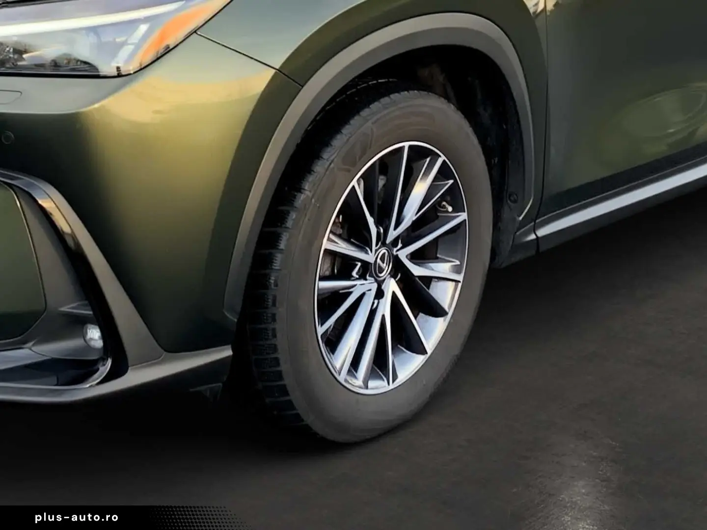 LEXUS NX 450h  2.5 Plug-In E-FOUR Executive-Paket